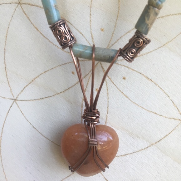 Carnelian heart wire wrapped necklace - Picture 5 of 5